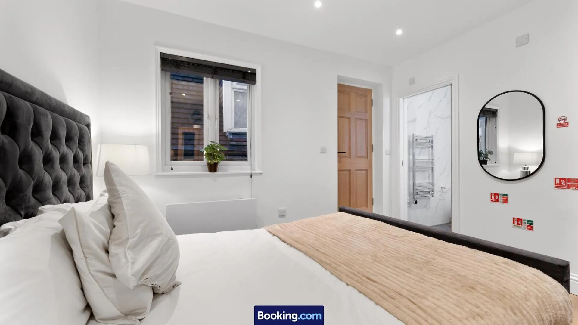 Modern, Central & Comfy Apt By Stay Smart Short Lets & Serviced Accommodation Deptford With Free Wifi Londen