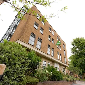 Yha Thameside Londen